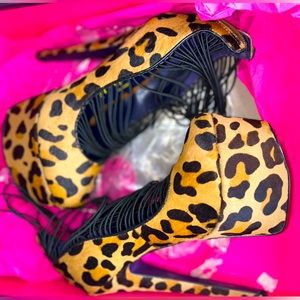 Leopard Print Stilettos/ Platform Heels (Women’s 7)
